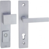 Shield handles